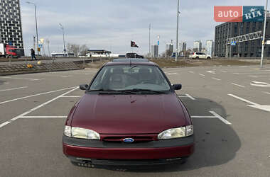 Седан Ford Mondeo 1993 в Киеве