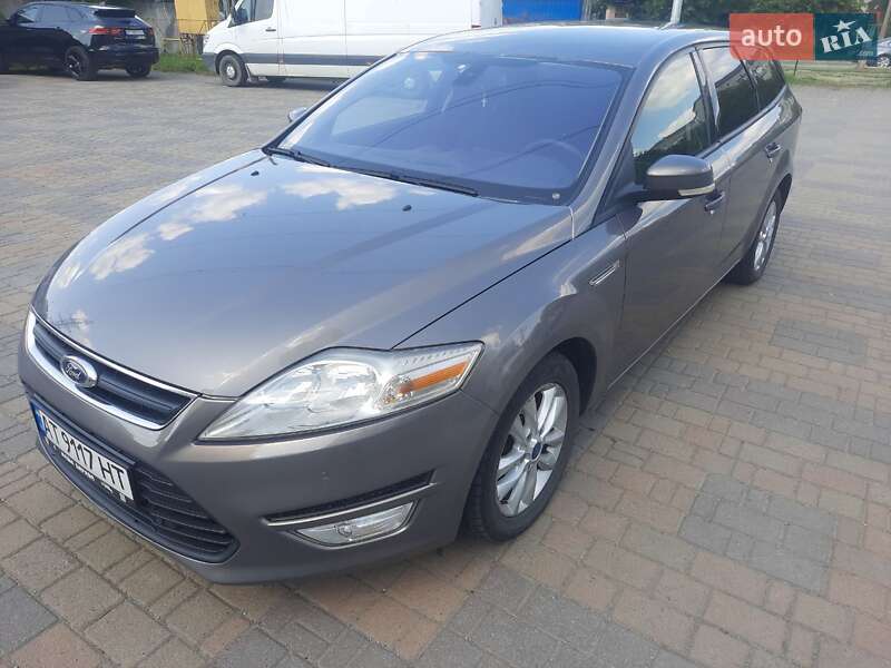 Универсал Ford Mondeo 2011 в 
