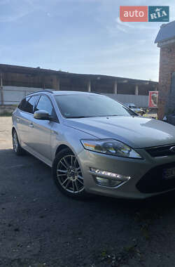 Универсал Ford Mondeo 2012 в 