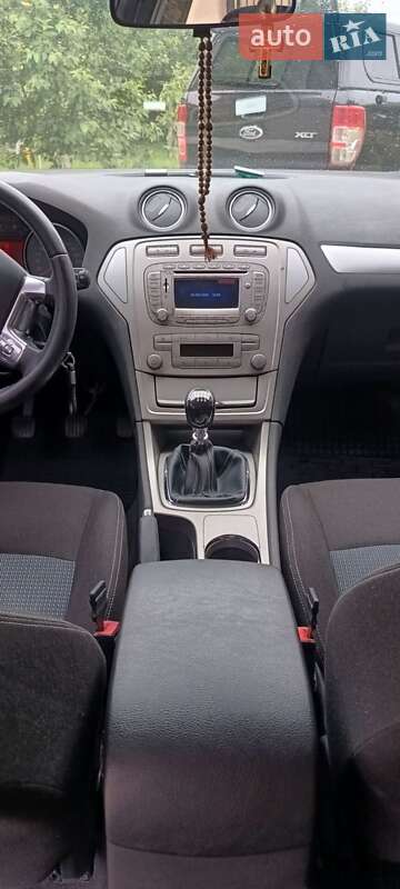 Лифтбек Ford Mondeo 2009 в Костополе