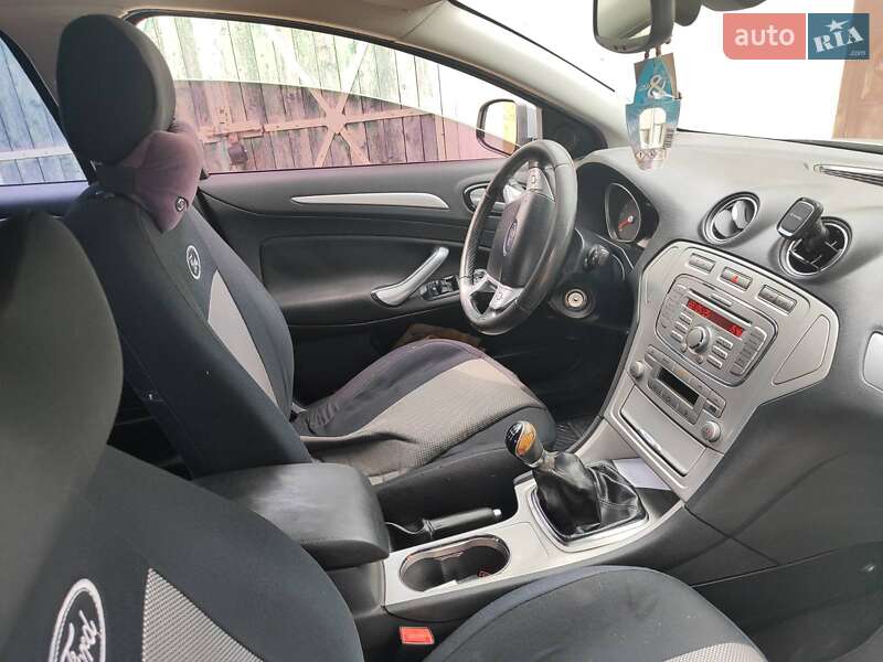 Лифтбек Ford Mondeo 2008 в Жидачове