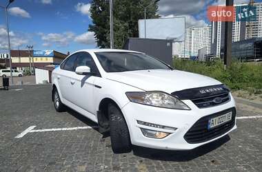 Седан Ford Mondeo 2011 в 