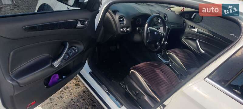 Седан Ford Mondeo 2011 в Киеве фото 16 Седан Ford Mondeo 2011 в Киеве