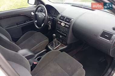 Универсал Ford Mondeo 2004 в 