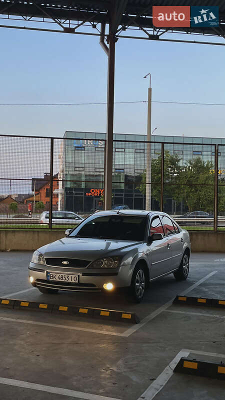 Ford Mondeo 2002
