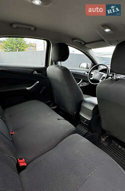 Седан Ford Mondeo 2010 в 