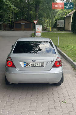Седан Ford Mondeo 2002 в 