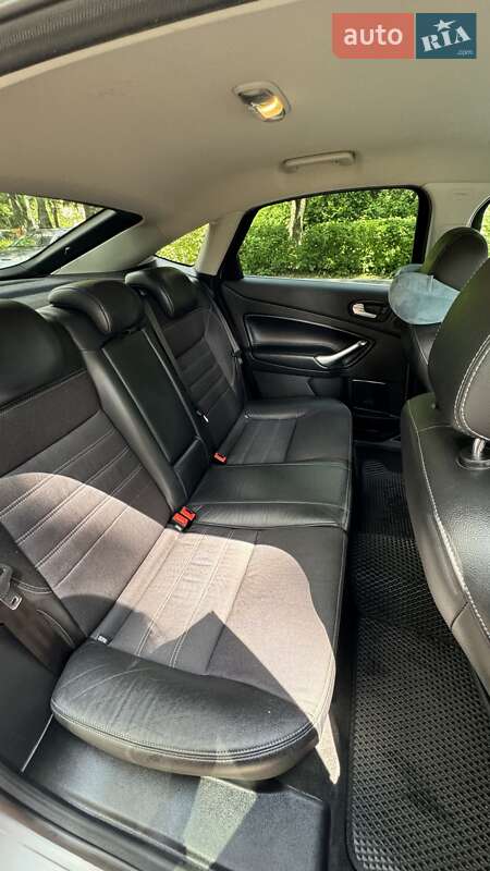 Лифтбек Ford Mondeo 2010 в Виннице фото 9 Лифтбек Ford Mondeo 2010 в Виннице