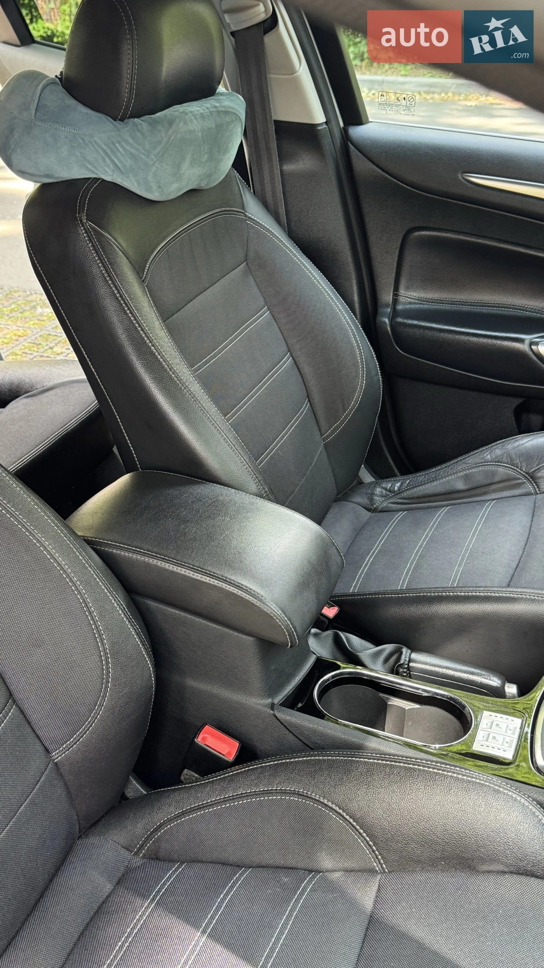 2010 Ford Mondeo - мініатюра 15