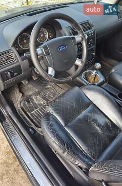 Седан Ford Mondeo 2001 в 
