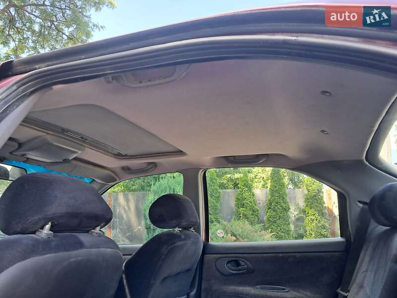 Лифтбек Ford Mondeo 1994 в Черновцах