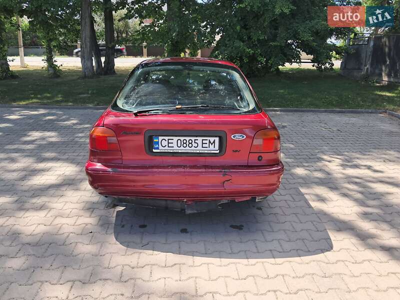 Лифтбек Ford Mondeo 1994 в Черновцах