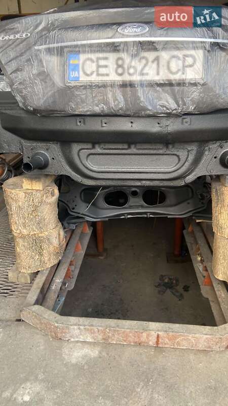 Лифтбек Ford Mondeo 2006 в Черновцах