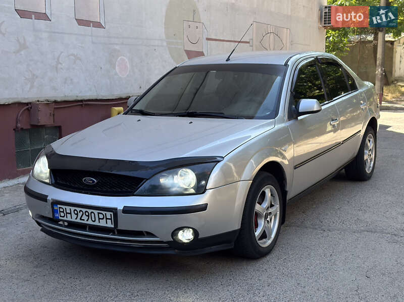 Ford Mondeo 2002