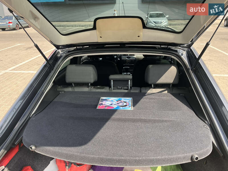 Лифтбек Ford Mondeo 2005 в Одессе