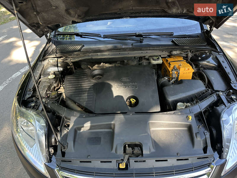 Седан Ford Mondeo 2008 в Львове