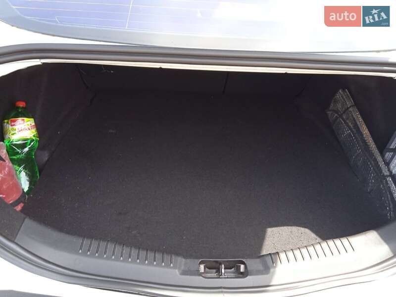 Седан Ford Mondeo 2012 в Белгороде-Днестровском