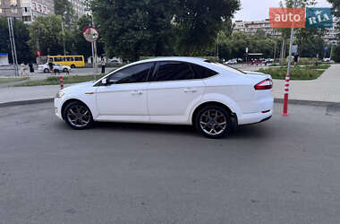 Седан Ford Mondeo 2010 в Киеве