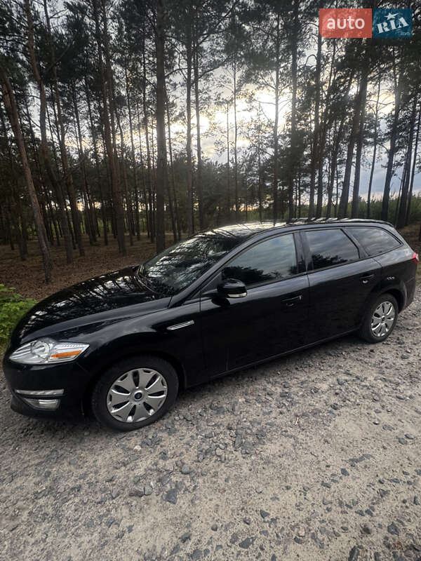 Универсал Ford Mondeo 2011 в Камне-Каширском