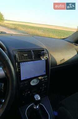 Седан Ford Mondeo 2001 в 