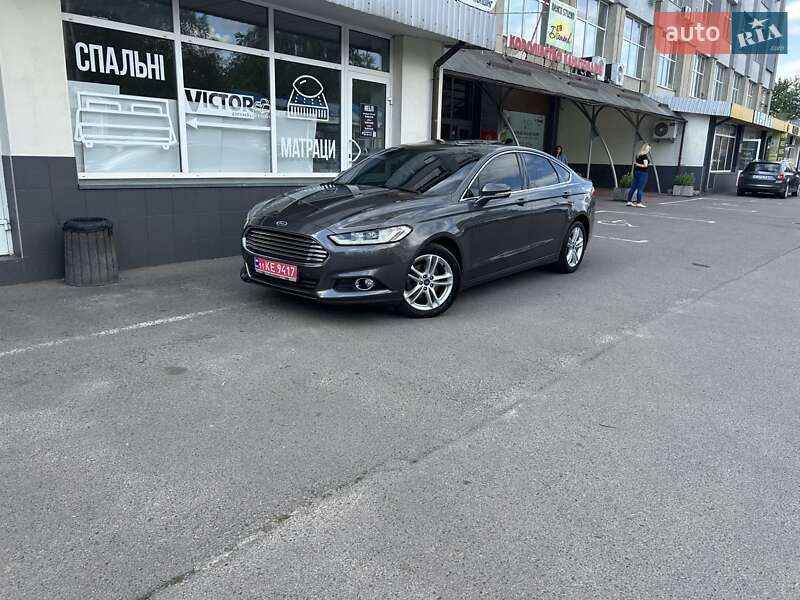 Седан Ford Mondeo 2016 в Луцке