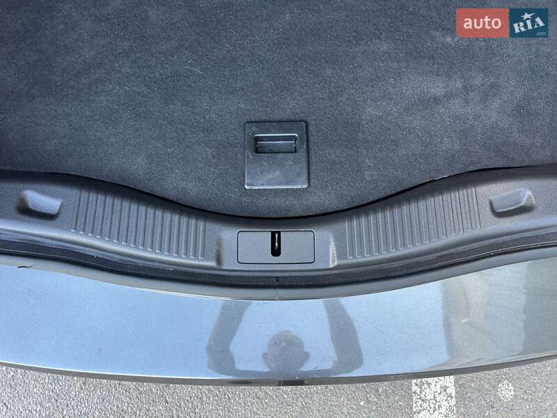 Седан Ford Mondeo 2016 в Луцке