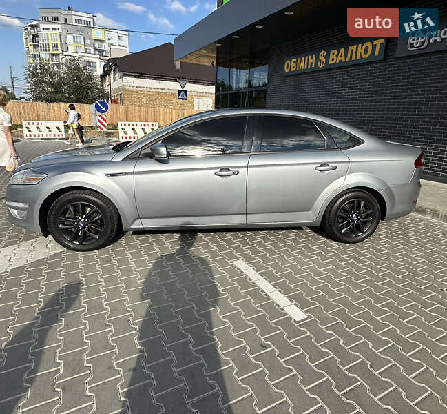 Седан Ford Mondeo 2012 в Киеве