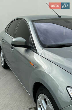 Седан Ford Mondeo 2007 в 