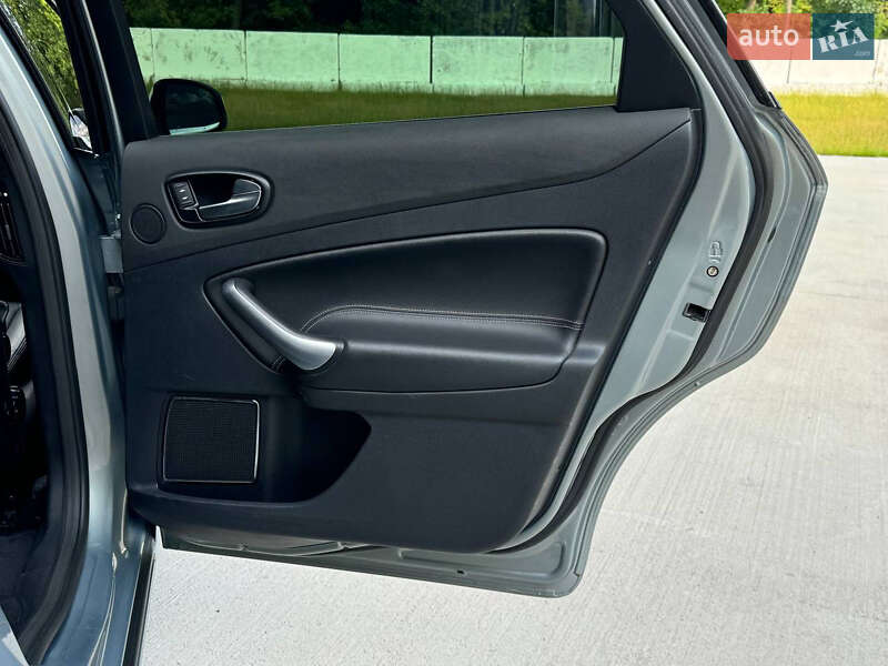 Седан Ford Mondeo 2007 в Луцьку