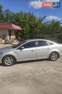 Седан Ford Mondeo 2010 в 