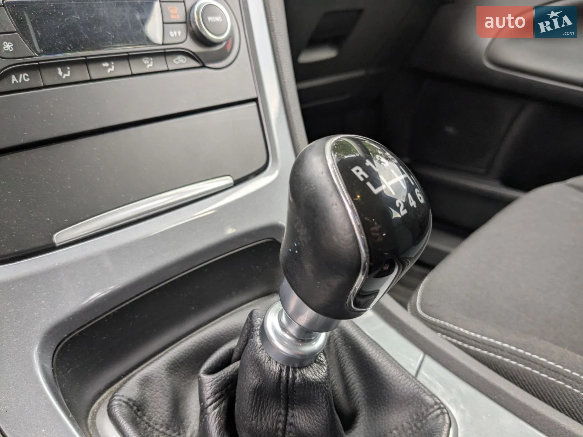 2012 Ford Mondeo - мініатюра 18