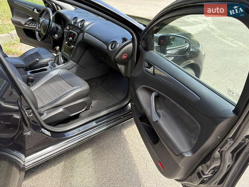 Универсал Ford Mondeo 2010 в Киеве