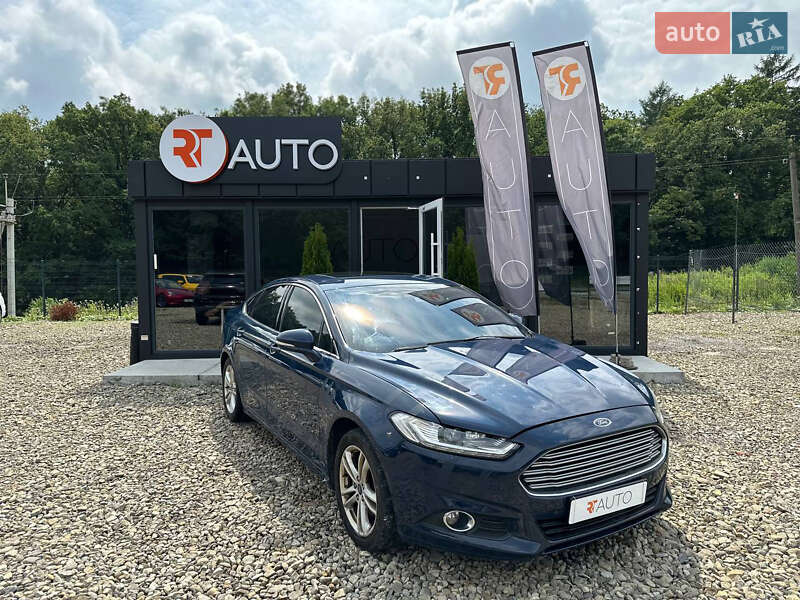 Седан Ford Mondeo 2016 в Львове