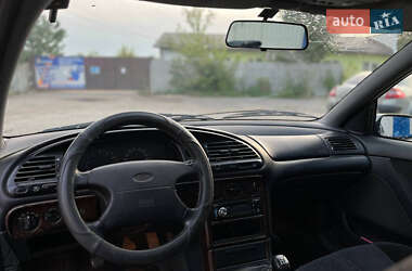 Седан Ford Mondeo 1995 в 