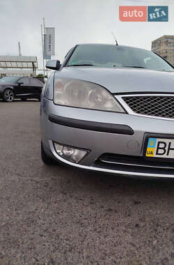 Седан Ford Mondeo 2005 в 