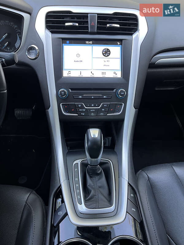 Седан Ford Mondeo 2016 в Николаеве
