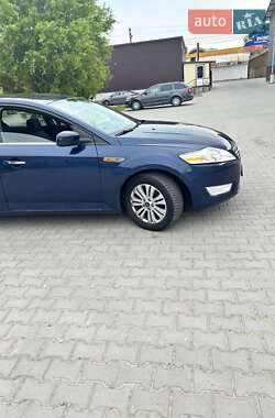 Лифтбек Ford Mondeo 2008 в 