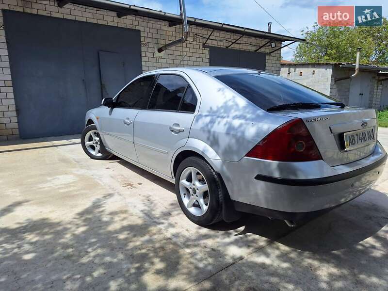 Лифтбек Ford Mondeo 2001 в Казатине