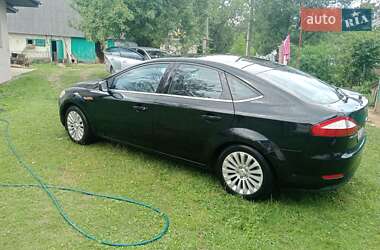 Лифтбек Ford Mondeo 2007 в 