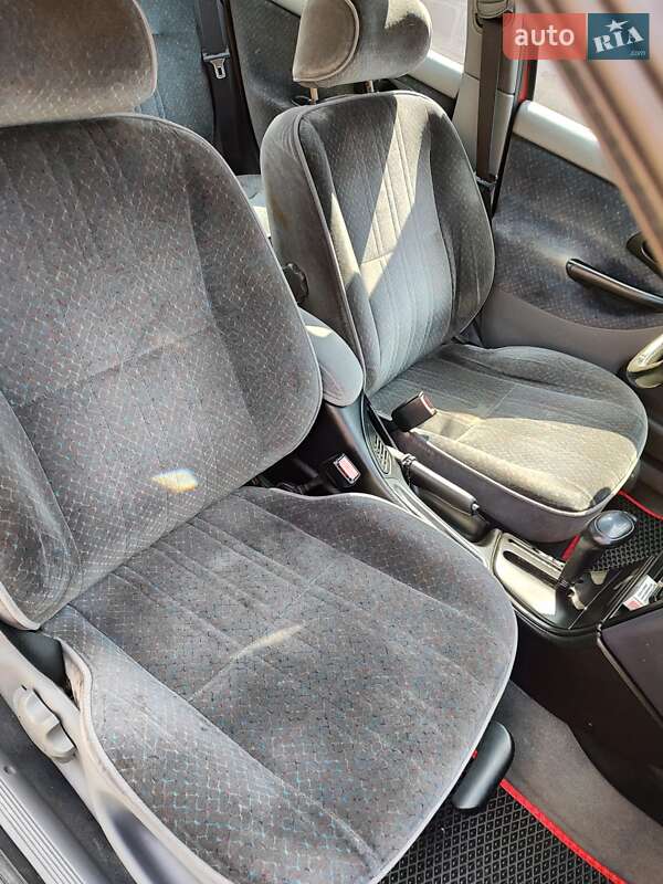 Седан Ford Mondeo 1994 в Києві