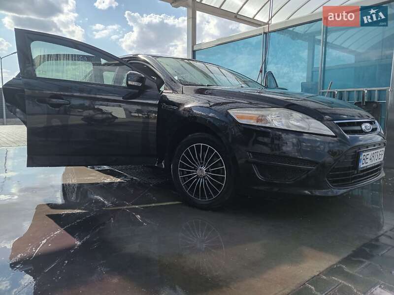 Седан Ford Mondeo 2010 в Миколаєві