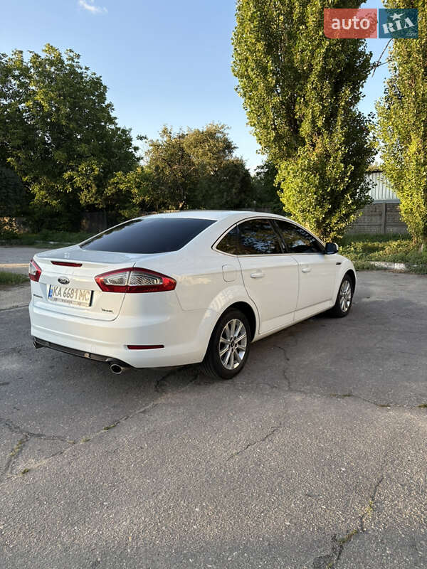 Седан Ford Mondeo 2011 в Харькове