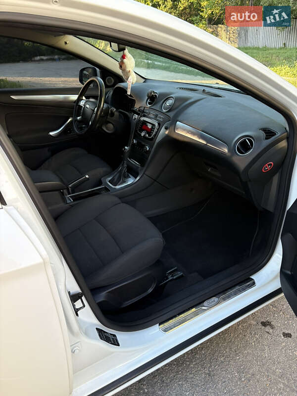 Седан Ford Mondeo 2011 в Харькове