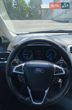 Лифтбек Ford Mondeo 2017 в 