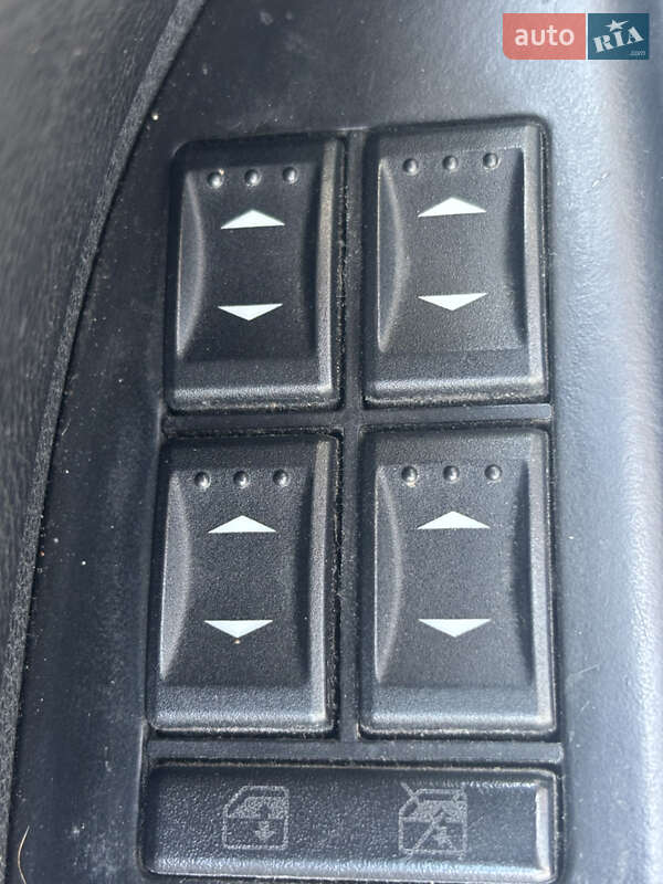 Ліфтбек Ford Mondeo 2003 в Трускавці фото 22 Ліфтбек Ford Mondeo 2003 в Трускавці