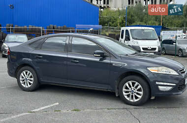 Лифтбек Ford Mondeo 2012 в 