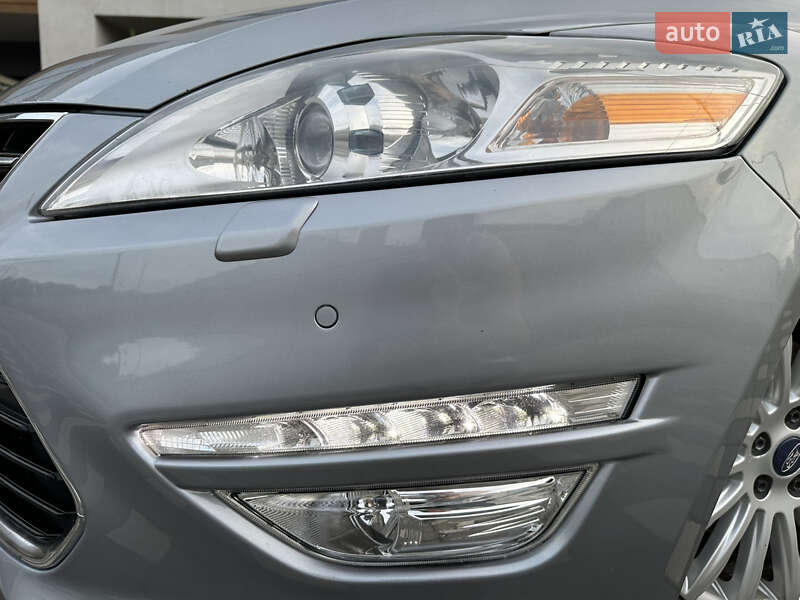 Універсал Ford Mondeo 2014 в Стрию