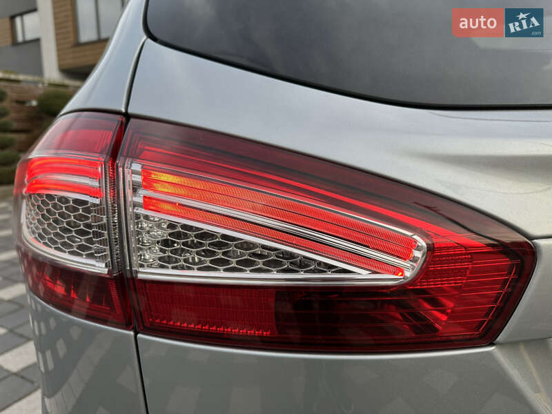 Універсал Ford Mondeo 2014 в Стрию