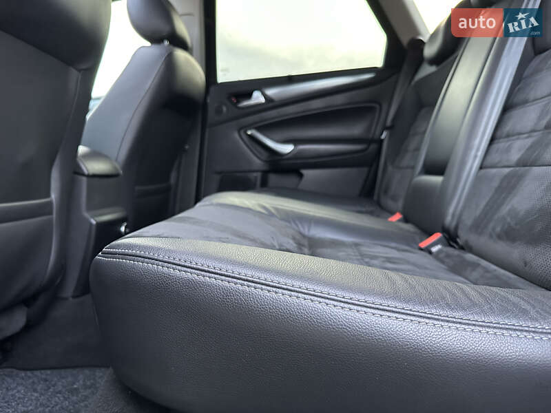 Універсал Ford Mondeo 2014 в Стрию