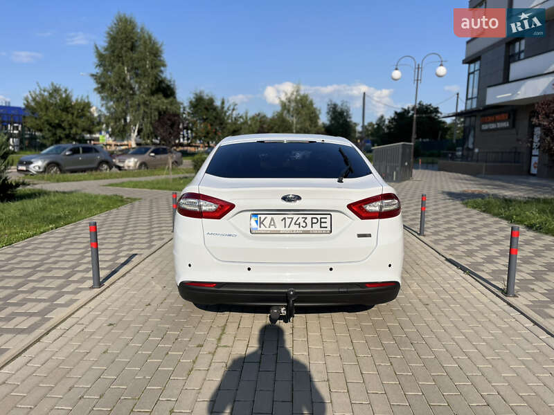 Лифтбек Ford Mondeo 2017 в Киеве